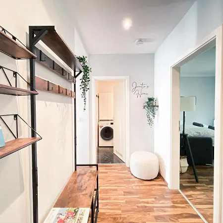 Διαμέρισμα Gemuetliche Fusslaeufig Am Markkleeberger