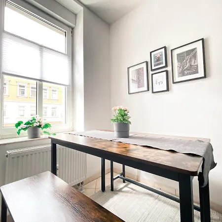Gemuetliche Fusslaeufig Am Markkleeberger Apartment