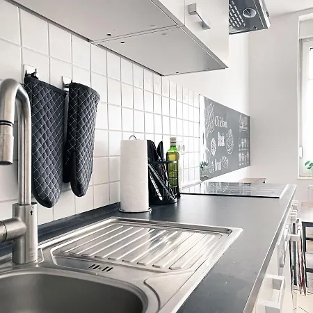 Gemuetliche Fusslaeufig Am Markkleeberger Διαμέρισμα *