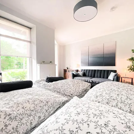 Gemuetliche Fusslaeufig Am Markkleeberger * מרקליברג