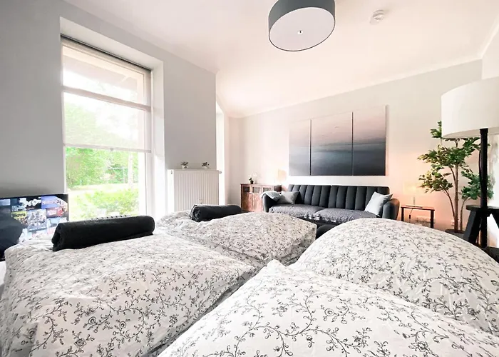 Gemuetliche Fusslaeufig Am Markkleeberger * Markkleeberg